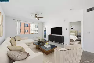 1060 3rd St, San Jose, CA 95112 - Photo 2