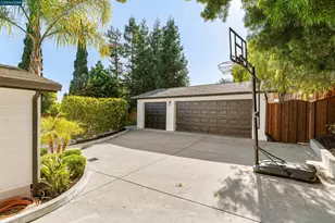 19175 Carlton Ave, Castro Valley, CA 94546 - Photo 30