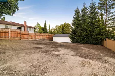 19175 Carlton Ave, Castro Valley, CA 94546 - Photo 38