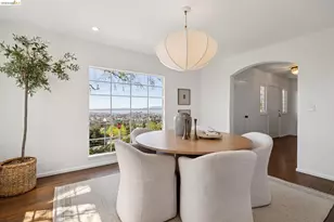 165 Bell Ave, Piedmont, CA 94611 - Photo 16