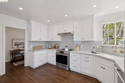 165 Bell Ave, Piedmont, CA 94611 - Photo 26