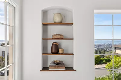 165 Bell Ave, Piedmont, CA 94611 - Photo 14