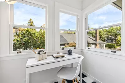 1715 Oakland Ave, Piedmont, CA 94611 - Photo 42