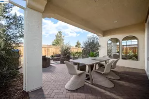 17493 Glen Arbor Wy, Lathrop, CA 95330 - Photo 8