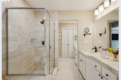 2929 Holyrood Drive, Oakland, CA 94611 - Photo 34