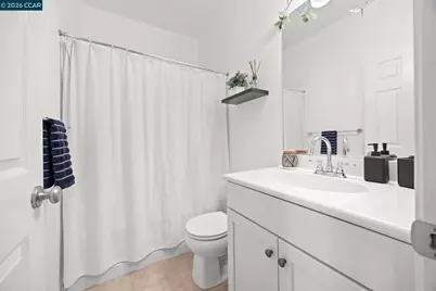 1147 Martin Luther King Dr, Hayward, CA 94541 - Photo 28