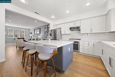1147 Martin Luther King Dr, Hayward, CA 94541 - Photo 22