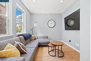 1147 Martin Luther King Dr, Hayward, CA 94541 - Photo 6