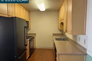 5035 Valley Crest Dr, Concord, CA 94521 - Photo 4