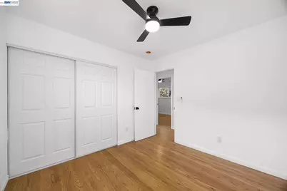 6628 Helen Ct, Oakland, CA 94608 - Photo 12