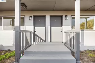 6628 Helen Ct, Oakland, CA 94608 - Photo 44