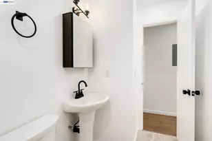 6628 Helen Ct, Oakland, CA 94608 - Photo 38