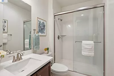 28719 Vista Grande Dr, Hayward, CA 94544 - Photo 18