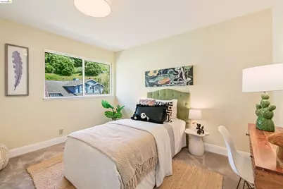 4303 Chamberlin Ct, Oakland, CA 94619 - Photo 38