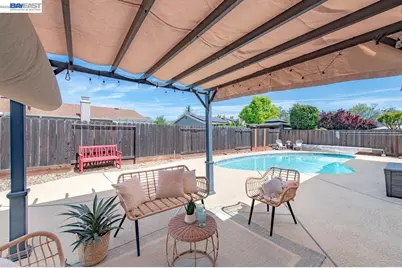 1184 Crystal Cir, Livermore, CA 94550 - Photo 34