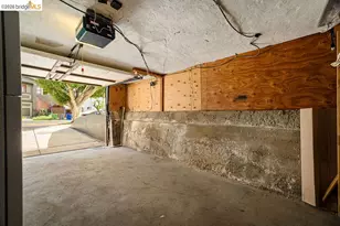 970 39th St, Oakland, CA 94608 - Photo 56