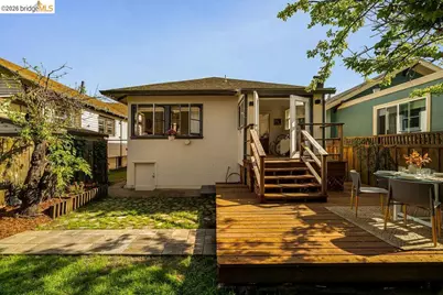 970 39th St, Oakland, CA 94608 - Photo 52