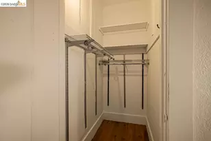 970 39th St, Oakland, CA 94608 - Photo 42