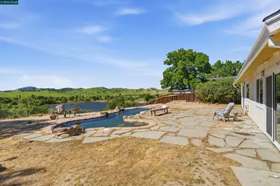 4101 Royal Links Cir, Antioch, CA 94509 - Photo 38