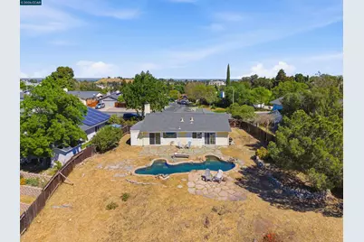 4101 Royal Links Cir, Antioch, CA 94509 - Photo 52