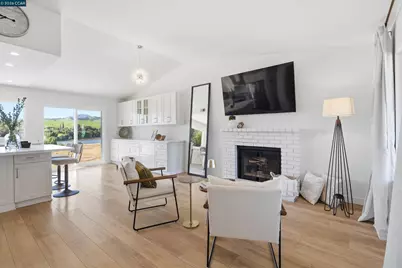 4101 Royal Links Cir, Antioch, CA 94509 - Photo 10