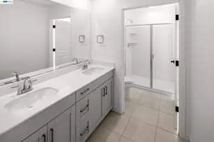 863 Pecan Tree Ln, Galt, CA 95632 - Photo 14