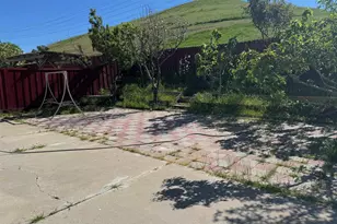 2268 Oak Hills Dr, Pittsburg, CA 94565 - Photo 30