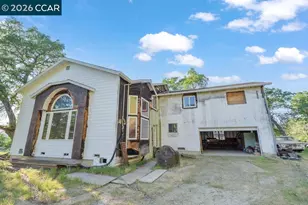 98 Oak Springs Dr, Napa, CA 94558 - Photo 18