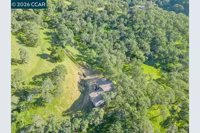 98 Oak Springs Dr, Napa, CA 94558 - Photo 12