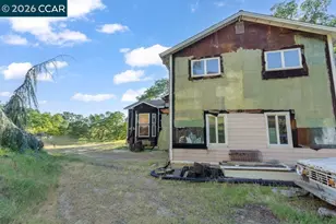 98 Oak Springs Dr, Napa, CA 94558 - Photo 22