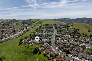 2413 Christian Ct, Pinole, CA 94564 - Photo 58