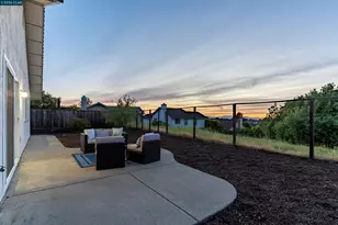 2413 Christian Ct, Pinole, CA 94564 - Photo 44