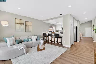 2413 Christian Ct, Pinole, CA 94564 - Photo 22