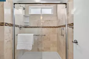 2413 Christian Ct, Pinole, CA 94564 - Photo 34