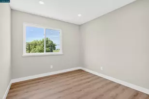 2413 Christian Ct, Pinole, CA 94564 - Photo 38