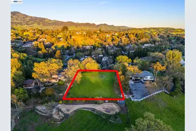 3 Ohlson Ln, Danville, CA 94526 - Photo 2