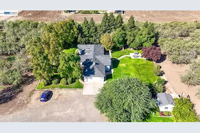 10638 Toews Ave, Le Grand (also Legrand), CA 95333 - Photo 34