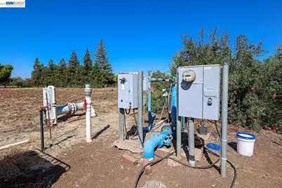 10638 Toews Ave, Le Grand (also Legrand), CA 95333 - Photo 30