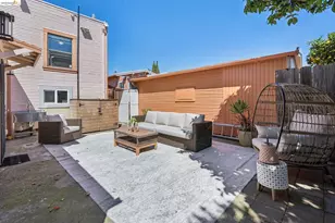 2328 Bartlett St, Oakland, CA 94601 - Photo 44