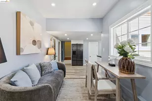 2328 Bartlett St, Oakland, CA 94601 - Photo 30