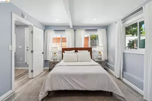 2328 Bartlett St, Oakland, CA 94601 - Photo 36