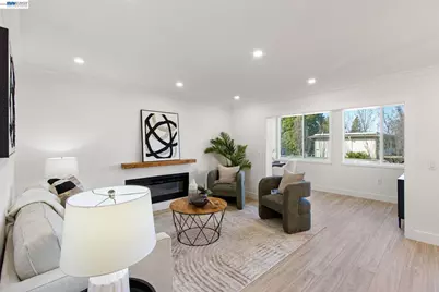 2772 Tice Creek Dr #4, Walnut Creek, CA 94595 - Photo 14