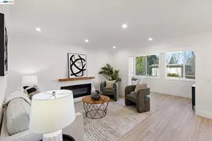 2772 Tice Creek Dr, Walnut Creek, CA 94595 - Photo 14