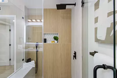 2772 Tice Creek Dr #4, Walnut Creek, CA 94595 - Photo 26