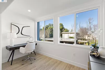 2772 Tice Creek Dr #4, Walnut Creek, CA 94595 - Photo 18