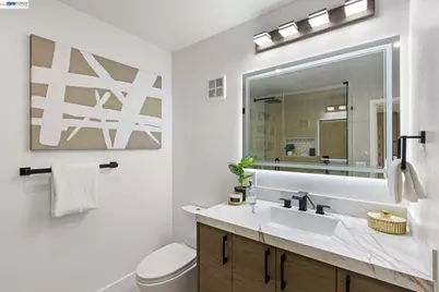 2772 Tice Creek Dr #4, Walnut Creek, CA 94595 - Photo 24