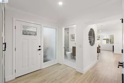 2772 Tice Creek Dr #4, Walnut Creek, CA 94595 - Photo 20