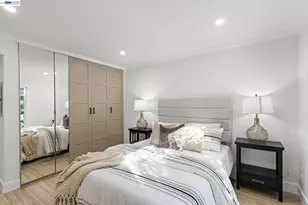 2772 Tice Creek Dr, Walnut Creek, CA 94595 - Photo 22