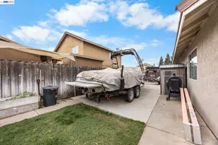 502 Chablis Way, Manteca, CA 95337 - Photo 28