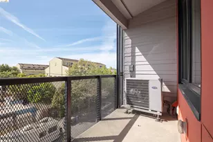 1545 32nd St, Oakland, CA 94608 - Photo 24